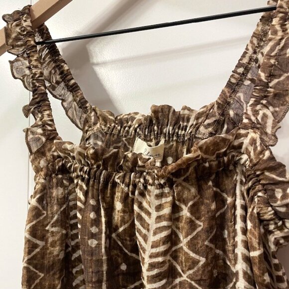 NWT Elan Brown Tulum Boho Abstract Printed Tank Top Ruffle Trim Size Medium - Picture 3 of 15